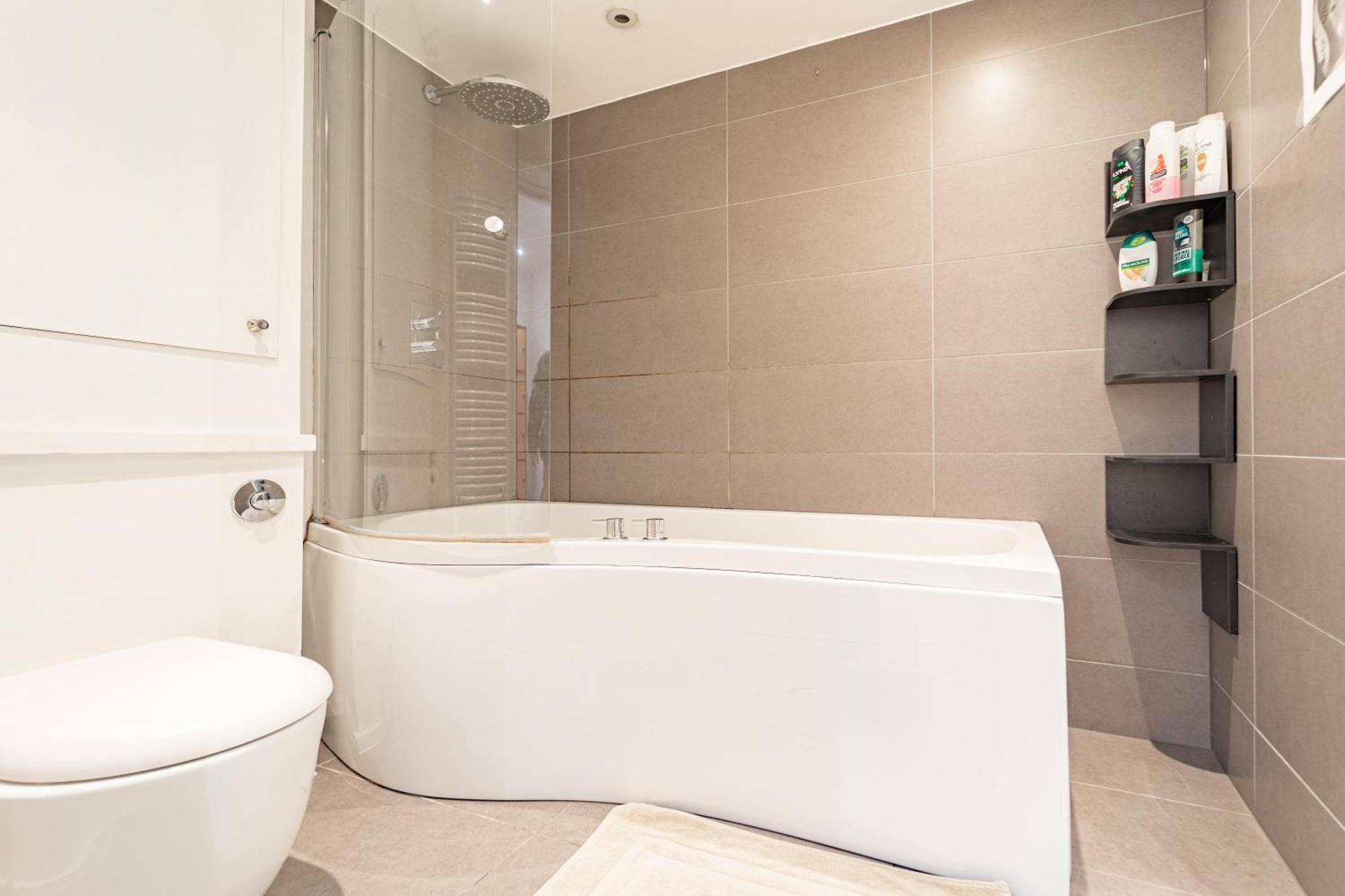 Modern Flat In Prime Location Near Shoreditch & Brick Lane London Exterior photo