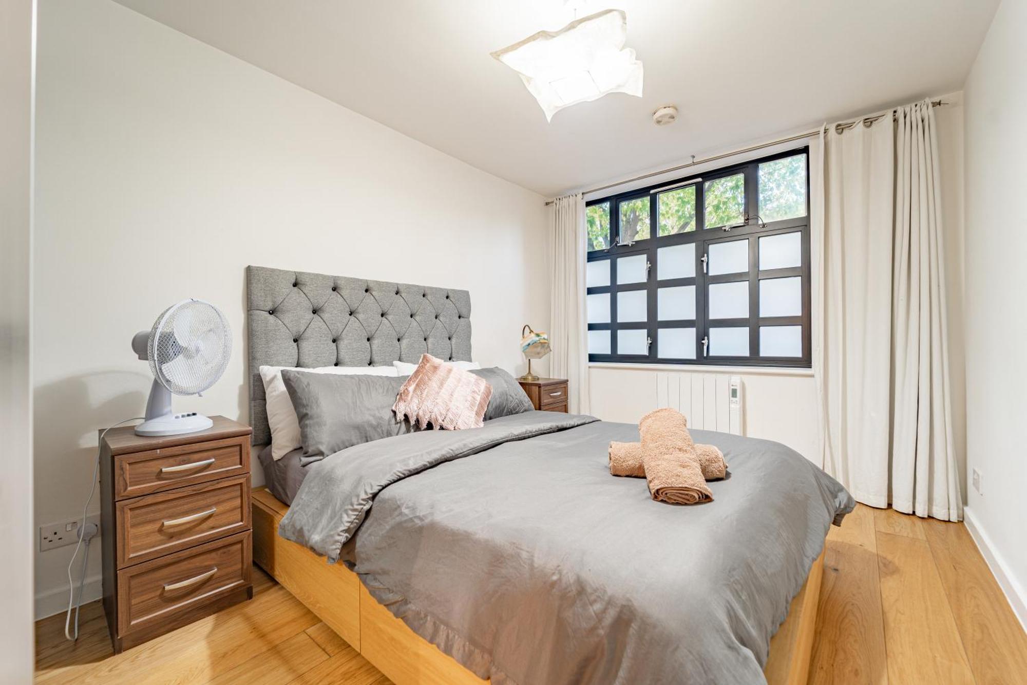 Modern Flat In Prime Location Near Shoreditch & Brick Lane London Exterior photo
